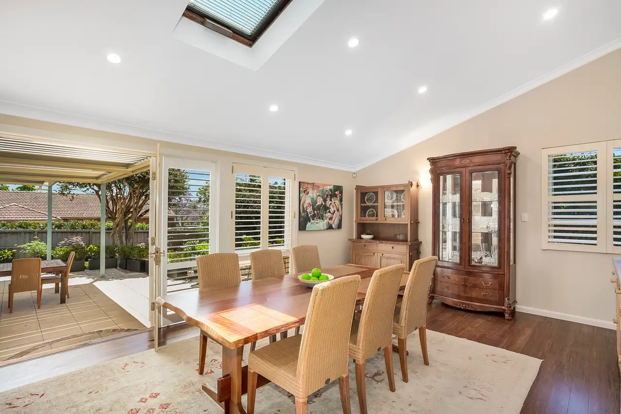 17 Rosebridge Avenue, Castle Cove Sold by Shead Property - image 1