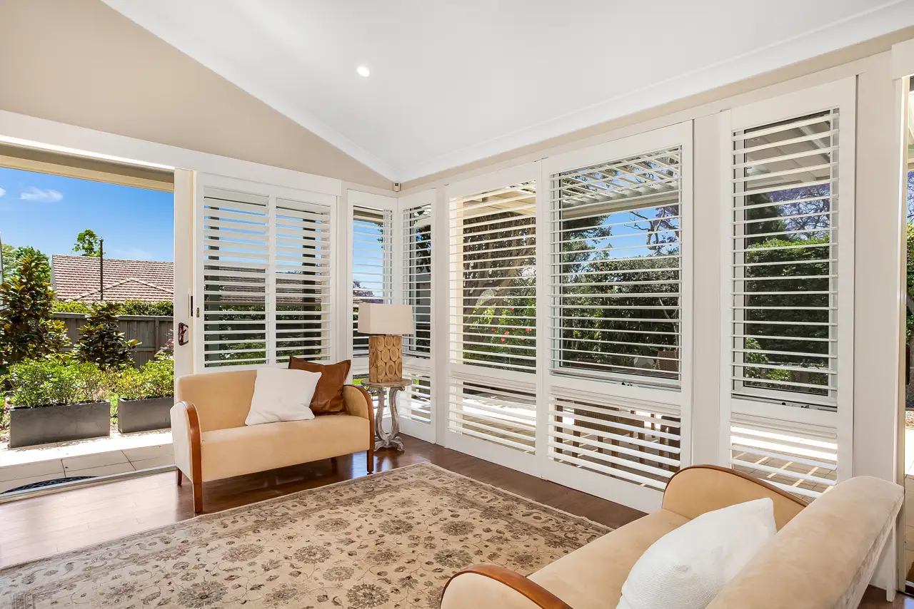 17 Rosebridge Avenue, Castle Cove Sold by Shead Property - image 1