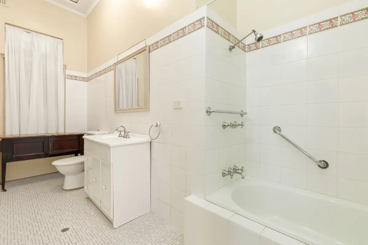 2C Anglo Street, Chatswood Sold by Shead Property - image 1