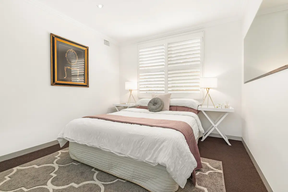4/10 Ross Street, Gladesville Sold by Shead Property - image 1