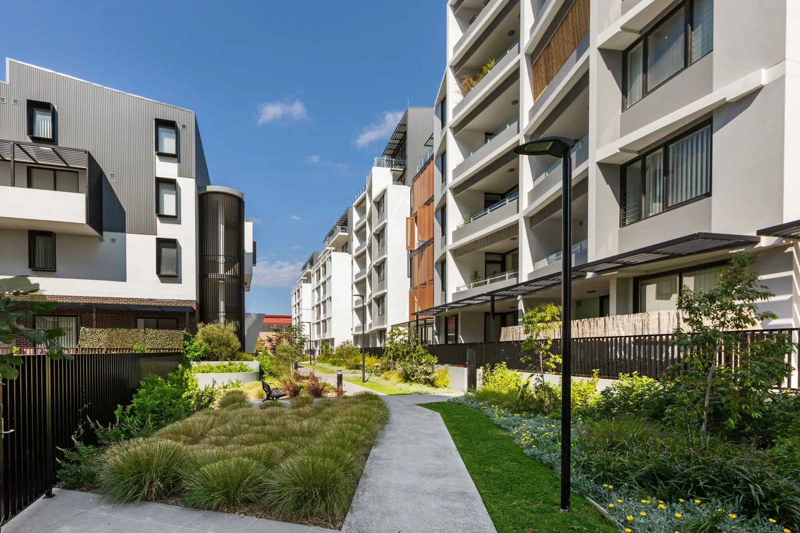 513/4 Banilung Street, Rosebery Sold by Shead Property - image 1