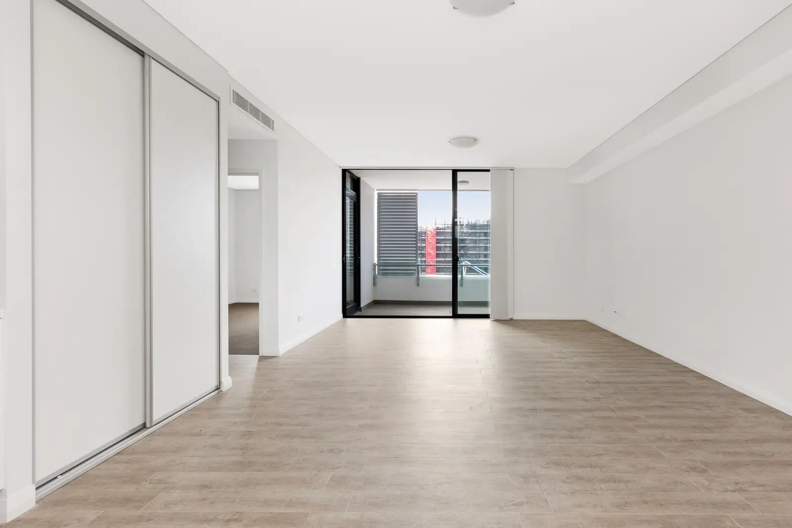 513/4 Banilung Street, Rosebery Sold by Shead Property - image 1