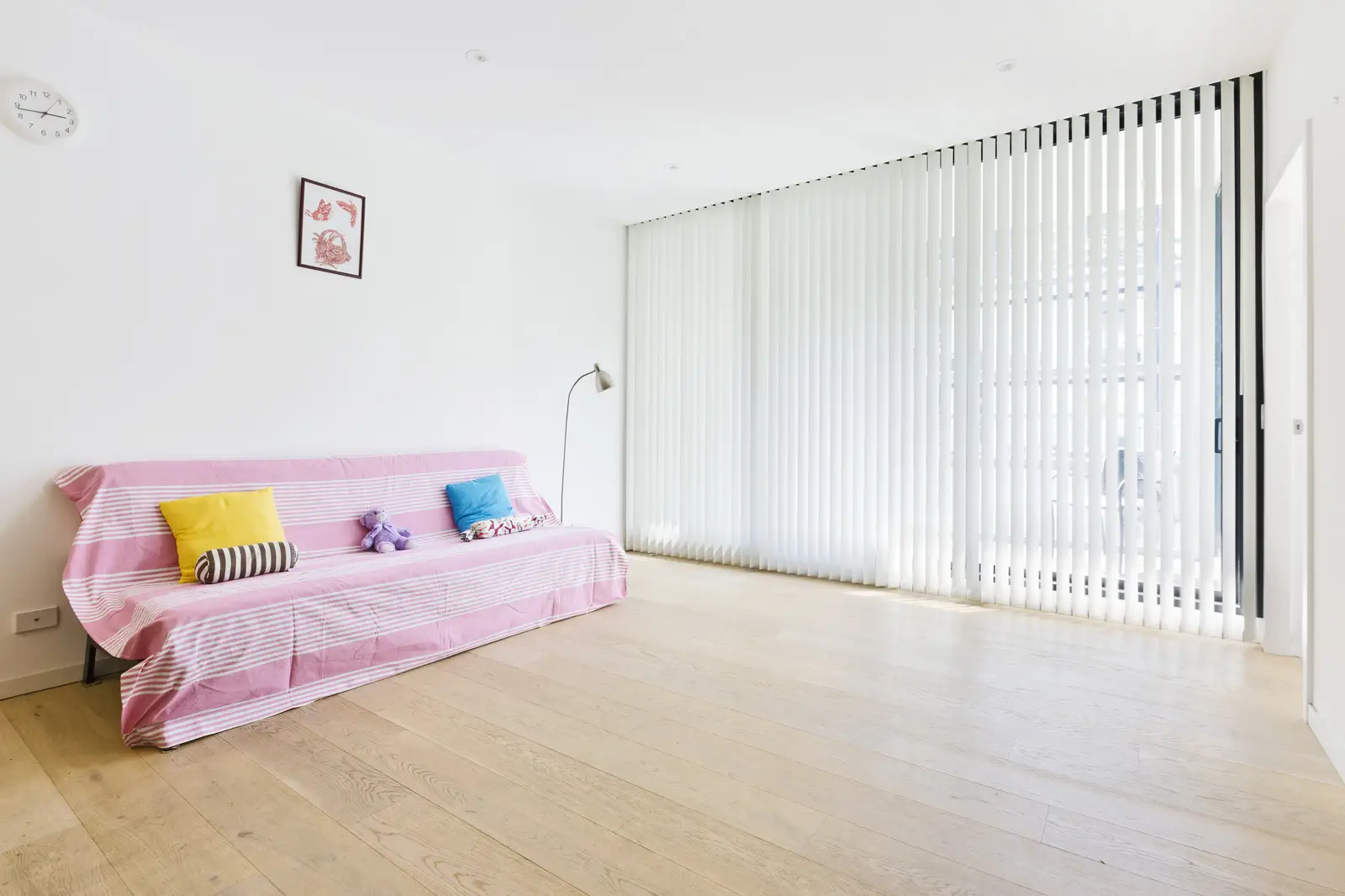 519/28 Anderson Street, Chatswood Sold by Shead Property - image 1