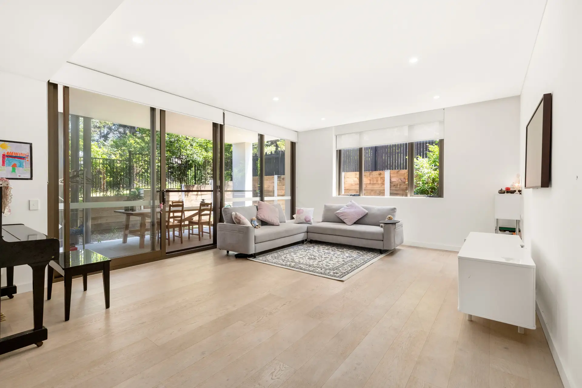 005/11 Victoria Street, Roseville Sold by Shead Property - image 1