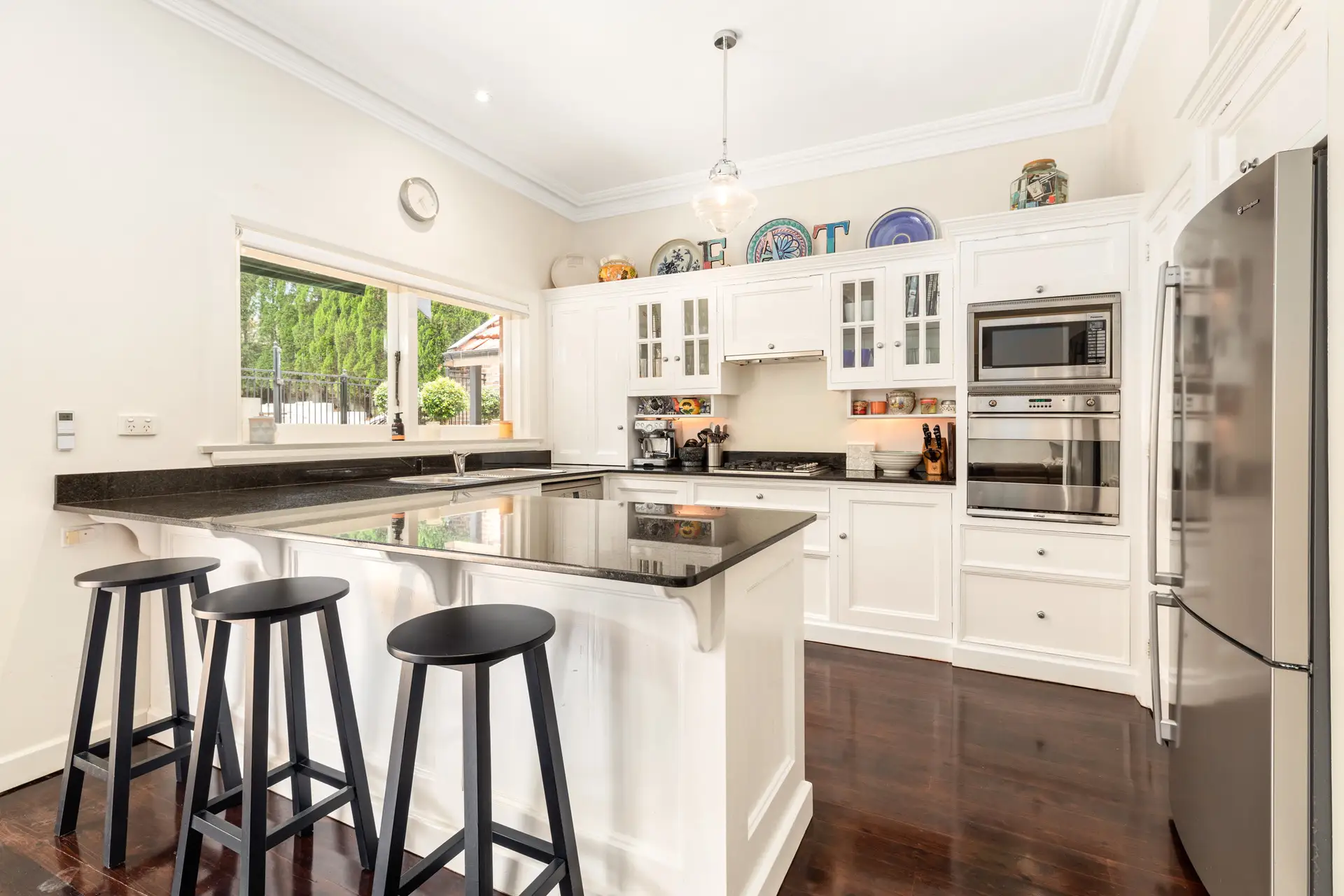 12 Lamette Street, Chatswood Sold by Shead Property - image 1