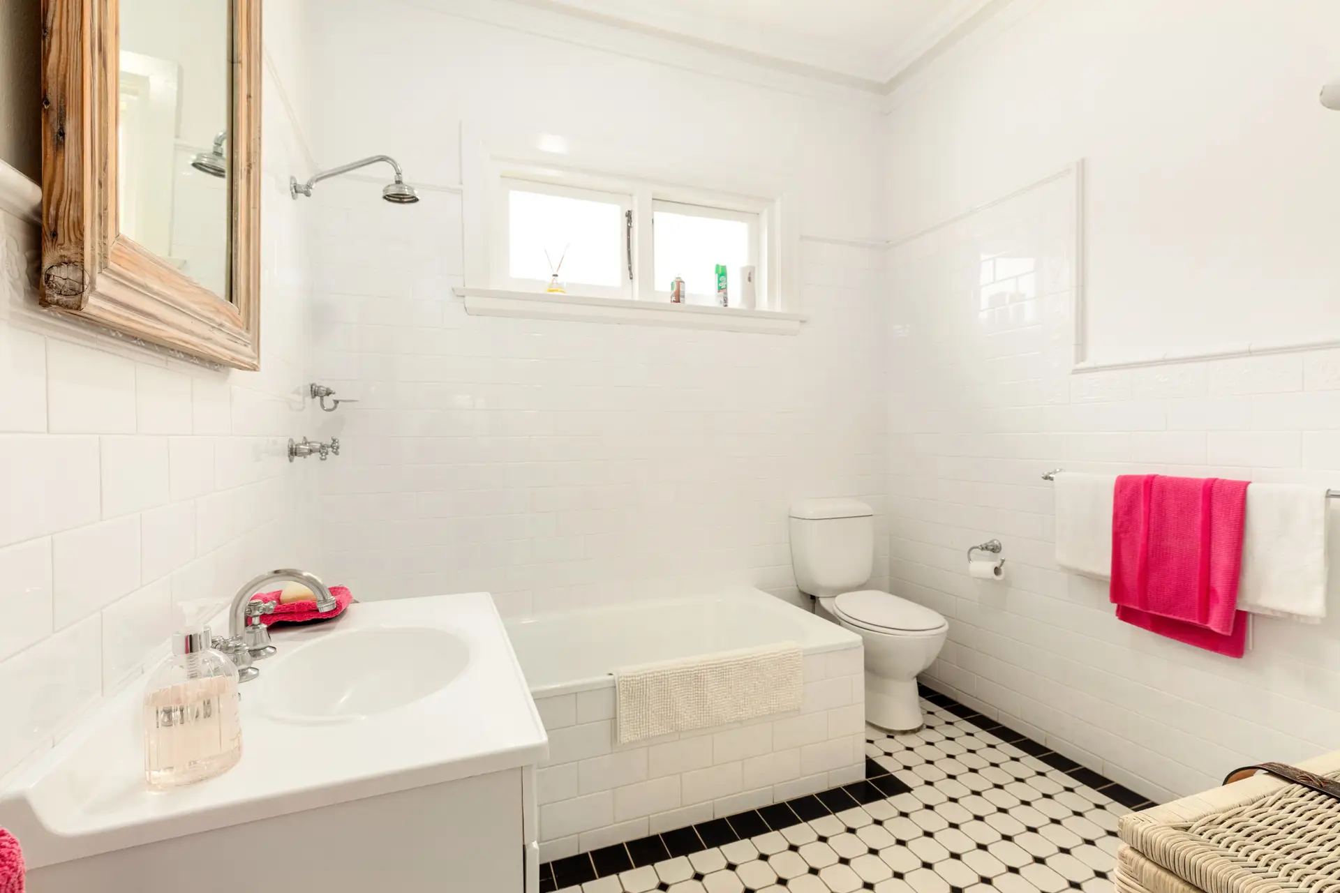12 Lamette Street, Chatswood Sold by Shead Property - image 1