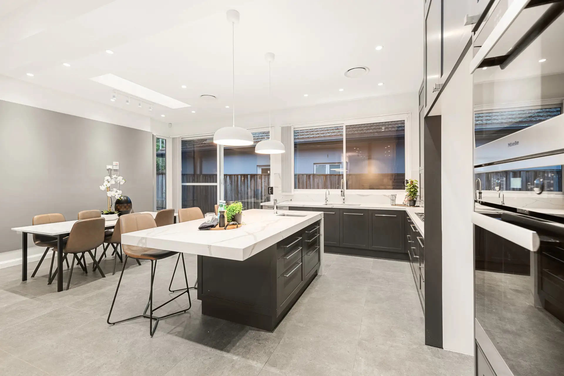 1 Ormiston Avenue, Gordon Sold by Shead Property - image 1