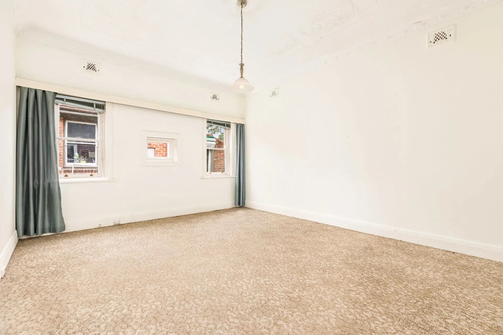 4 Rosewall Street, Willoughby Sold by Shead Property - image 1