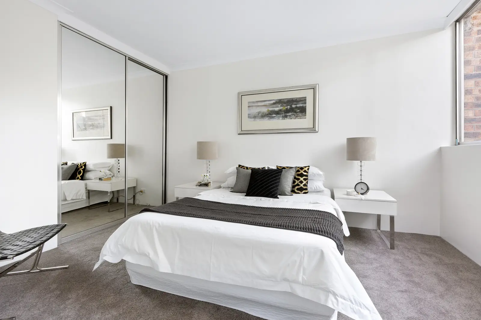 2/96 Albert Avenue, Chatswood Sold by Shead Property - image 1