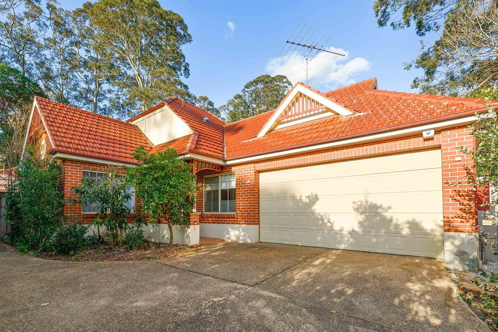 37B Russell Avenue, Wahroonga Sold by Shead Property - image 1