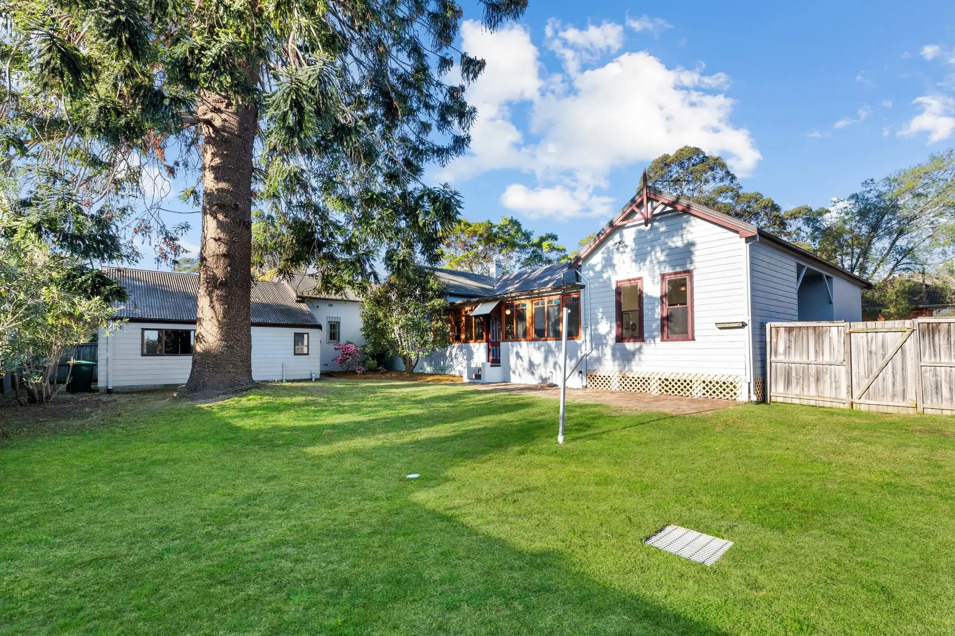 18 Kareela Road, Chatswood Sold by Shead Property - image 1