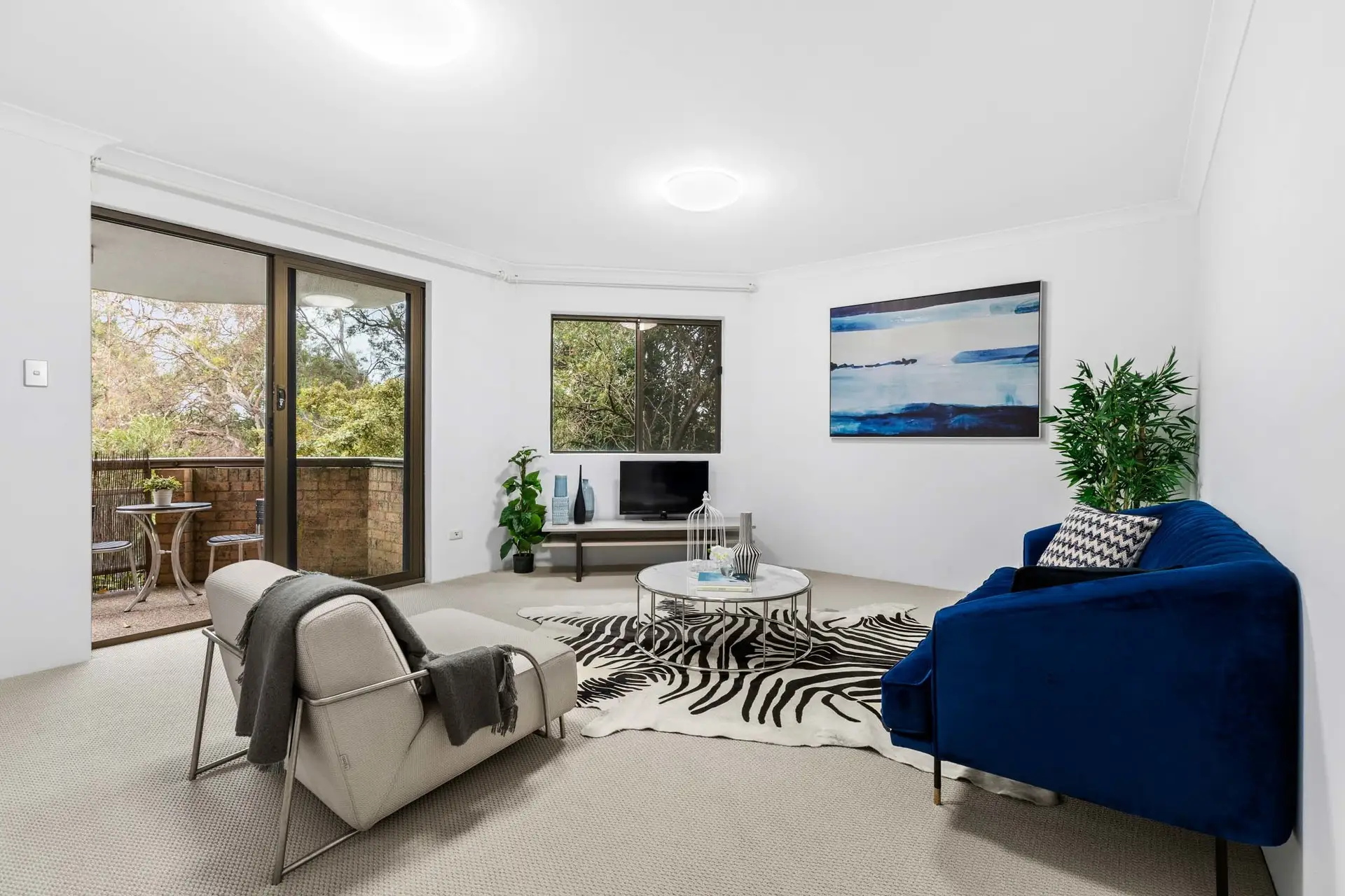 8/2 Parkes Road, Artarmon Sold by Shead Property - image 1