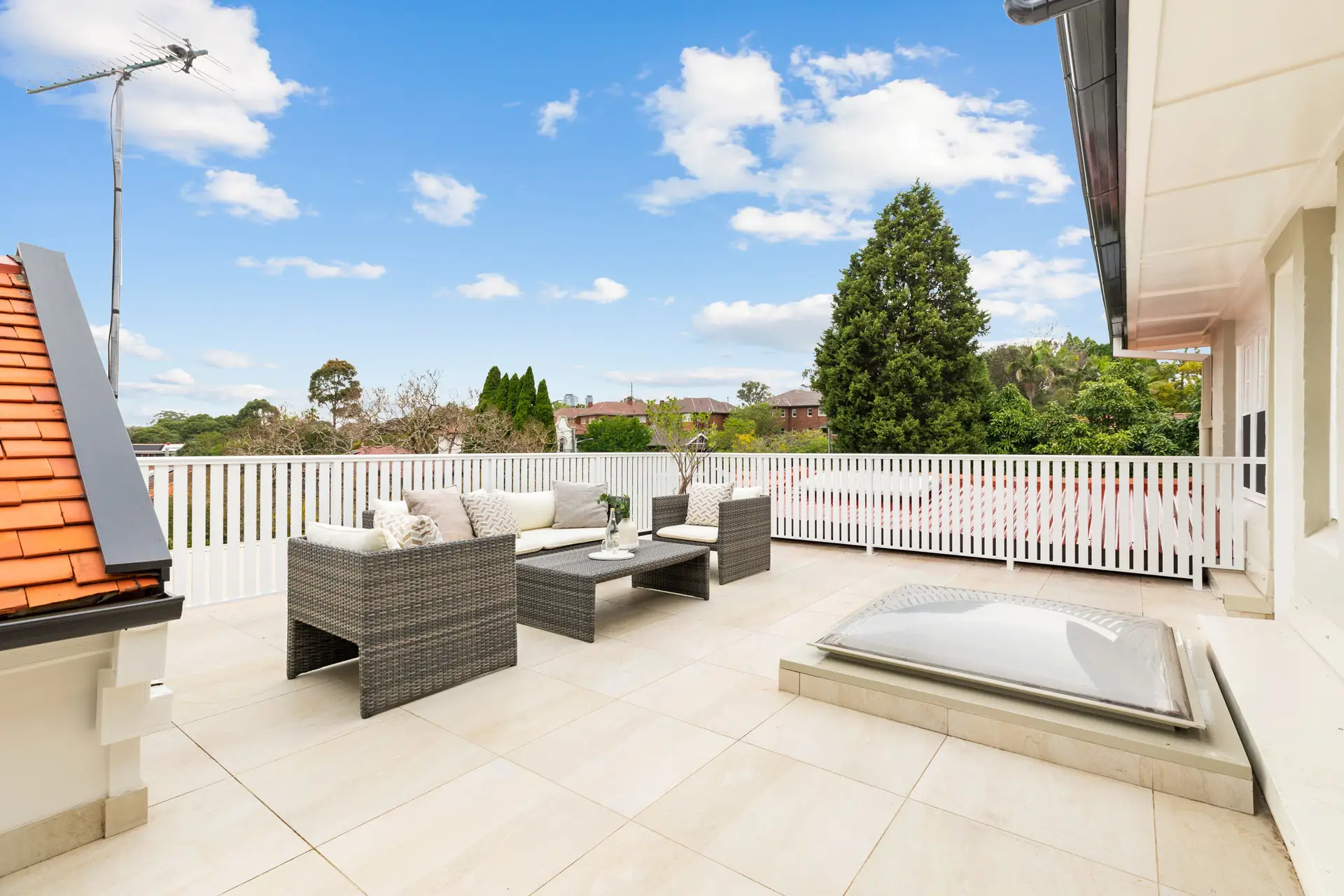 6 The Grove, Roseville Sold by Shead Property - image 1
