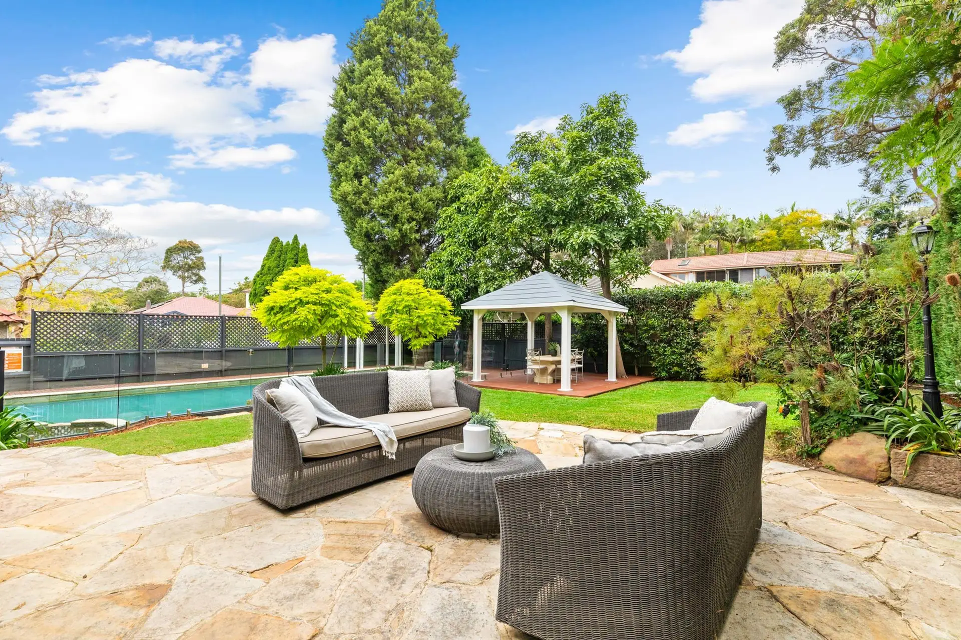6 The Grove, Roseville Sold by Shead Property - image 1