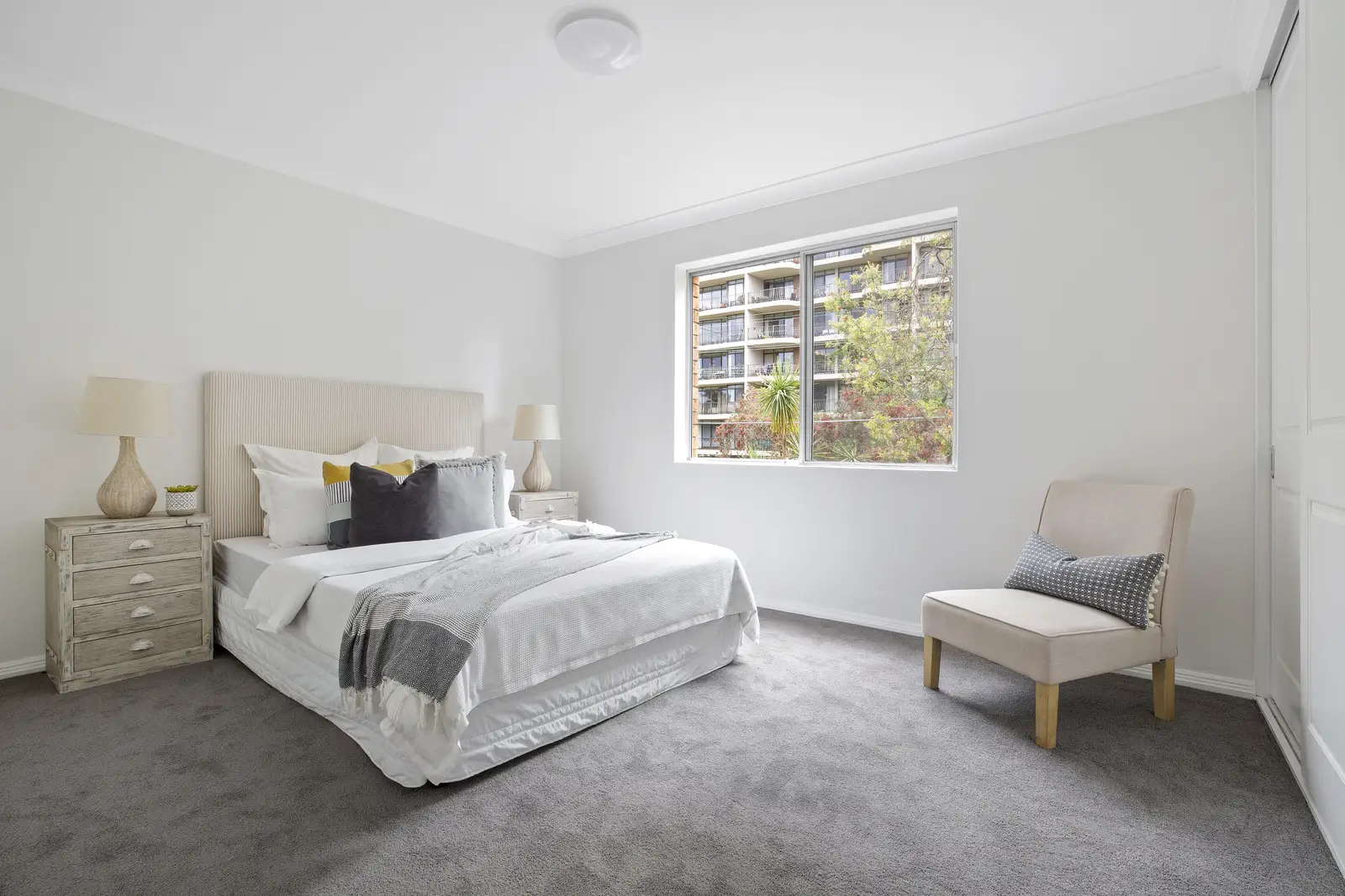 4/6 Jersey Road, Artarmon Sold by Shead Property - image 1