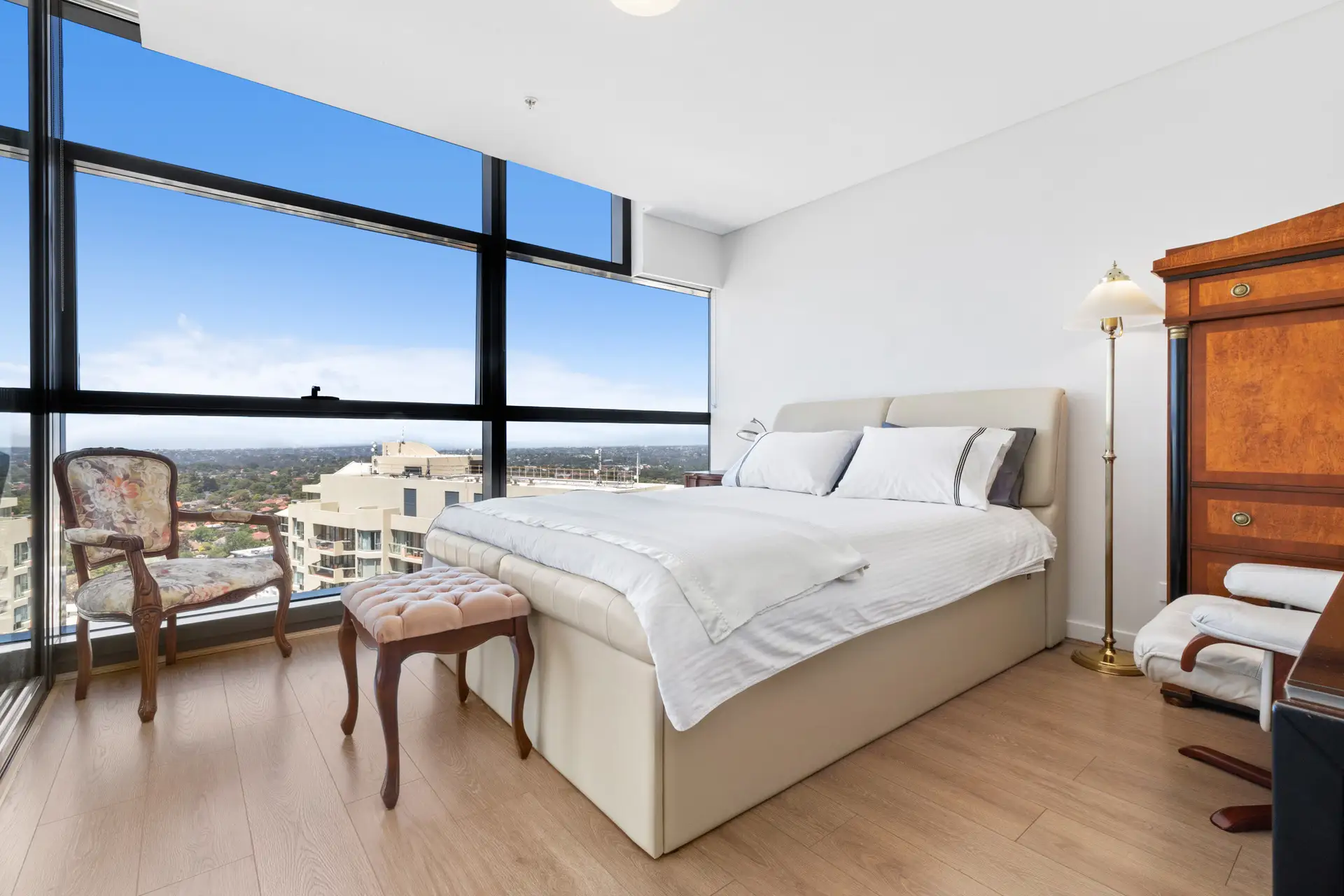 3105/69 Albert Avenue, Chatswood Sold by Shead Property - image 1