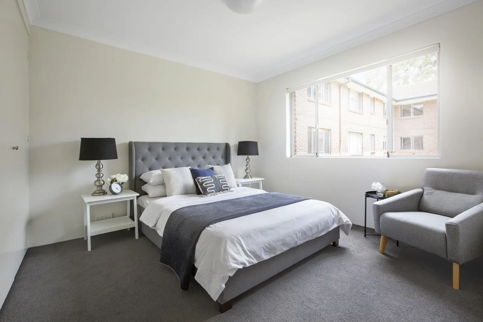 4/17 Hampden Road, Artarmon Sold by Shead Property - image 1