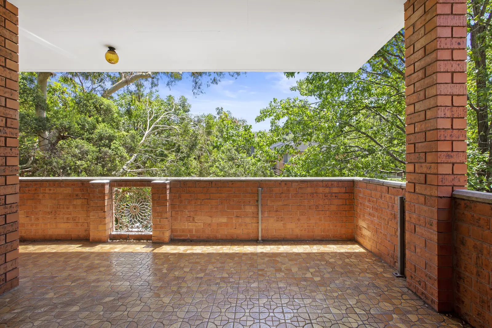 13/4 Benton Avenue, Artarmon Sold by Shead Property - image 1