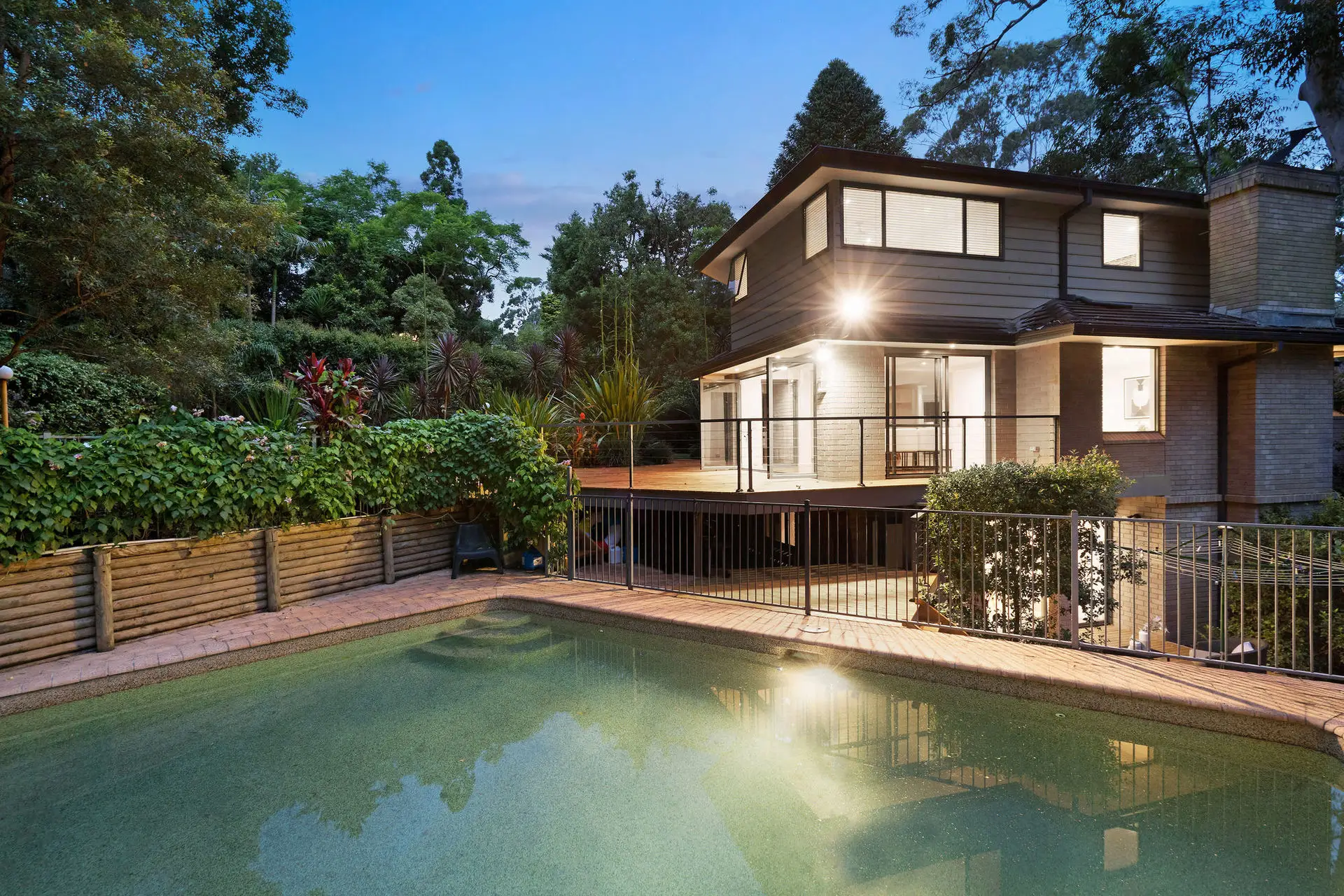 6 Lone Pine Avenue, Chatswood Sold by Shead Property - image 1