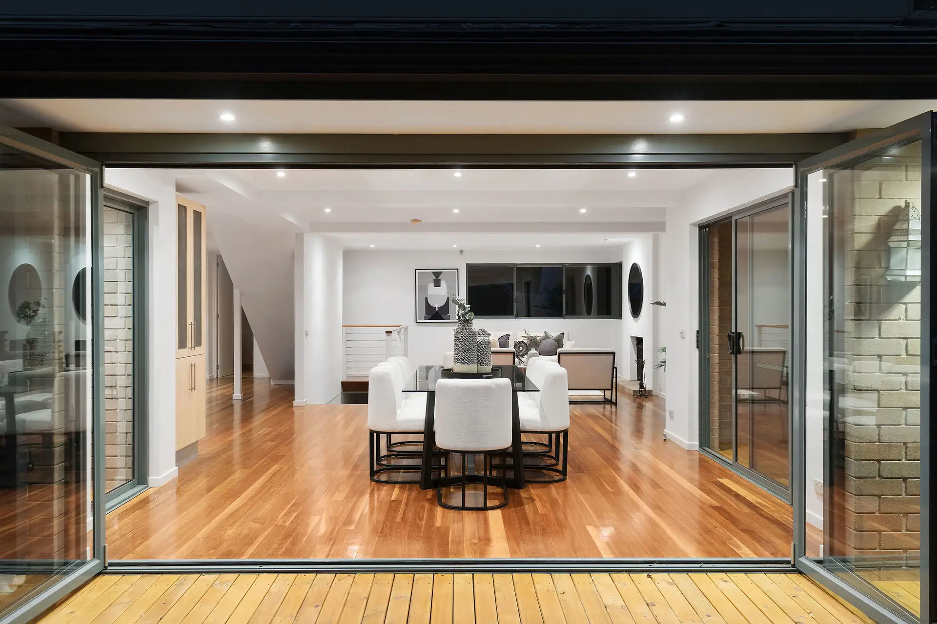 6 Lone Pine Avenue, Chatswood Sold by Shead Property - image 1