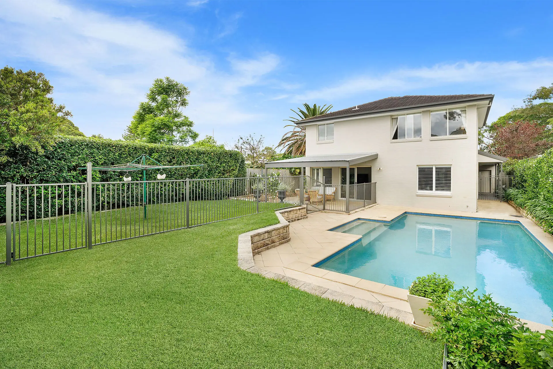 15 Edinburgh Road, Willoughby Sold by Shead Property - image 1