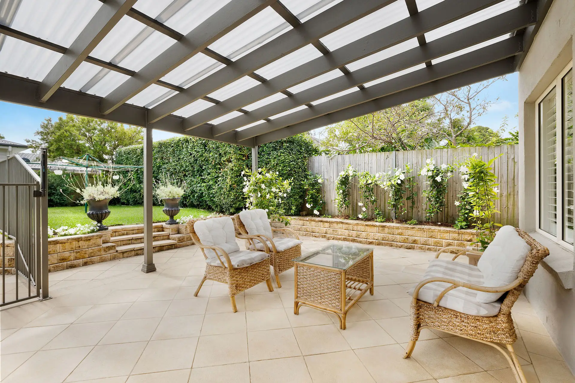 15 Edinburgh Road, Willoughby Sold by Shead Property - image 1