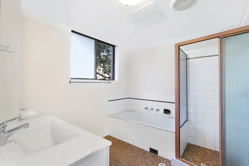 16/205 Waterloo Road, Marsfield Sold by Shead Property - image 1
