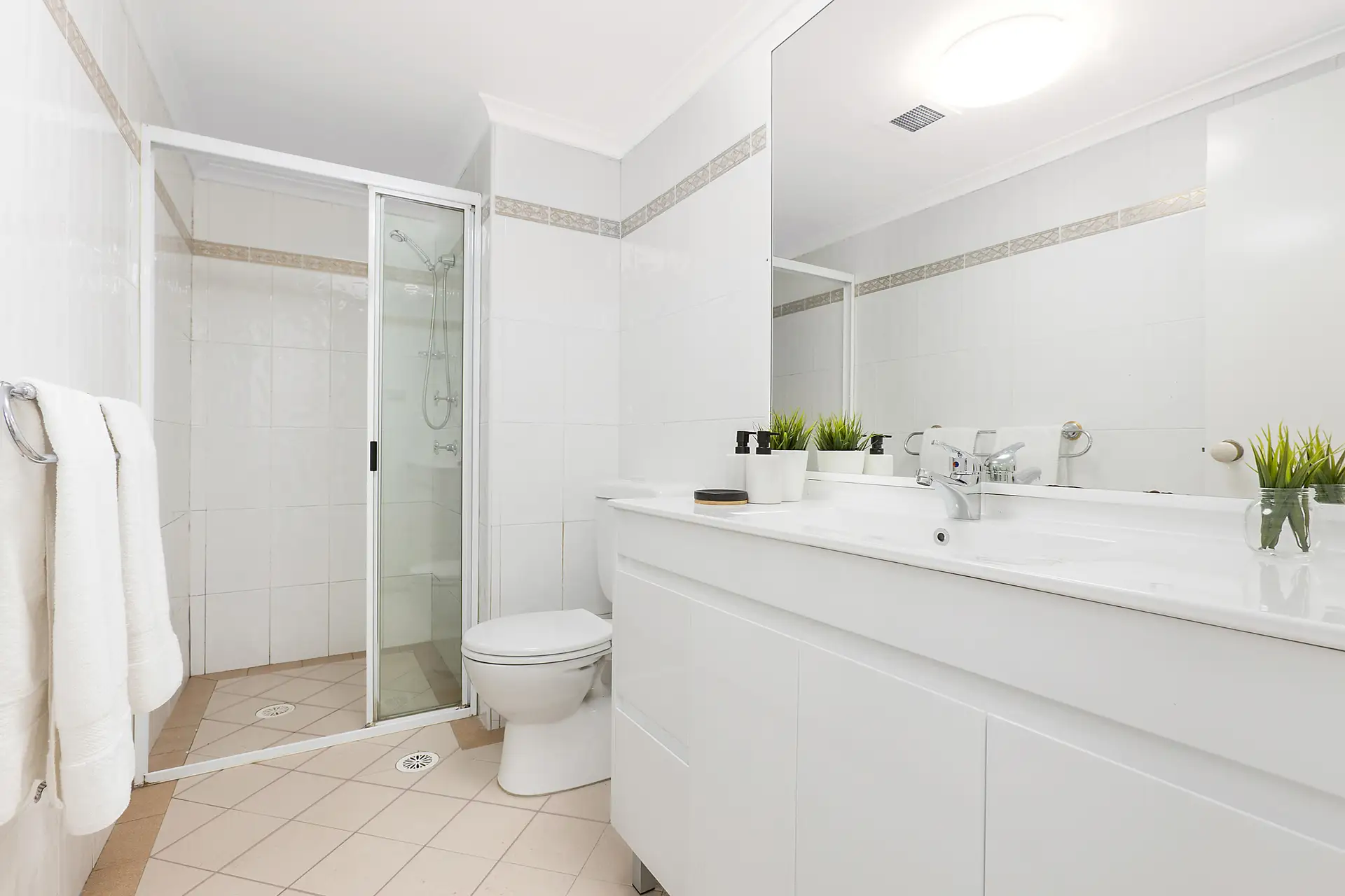 65/308 Pitt Street, Sydney Sold by Shead Property - image 1