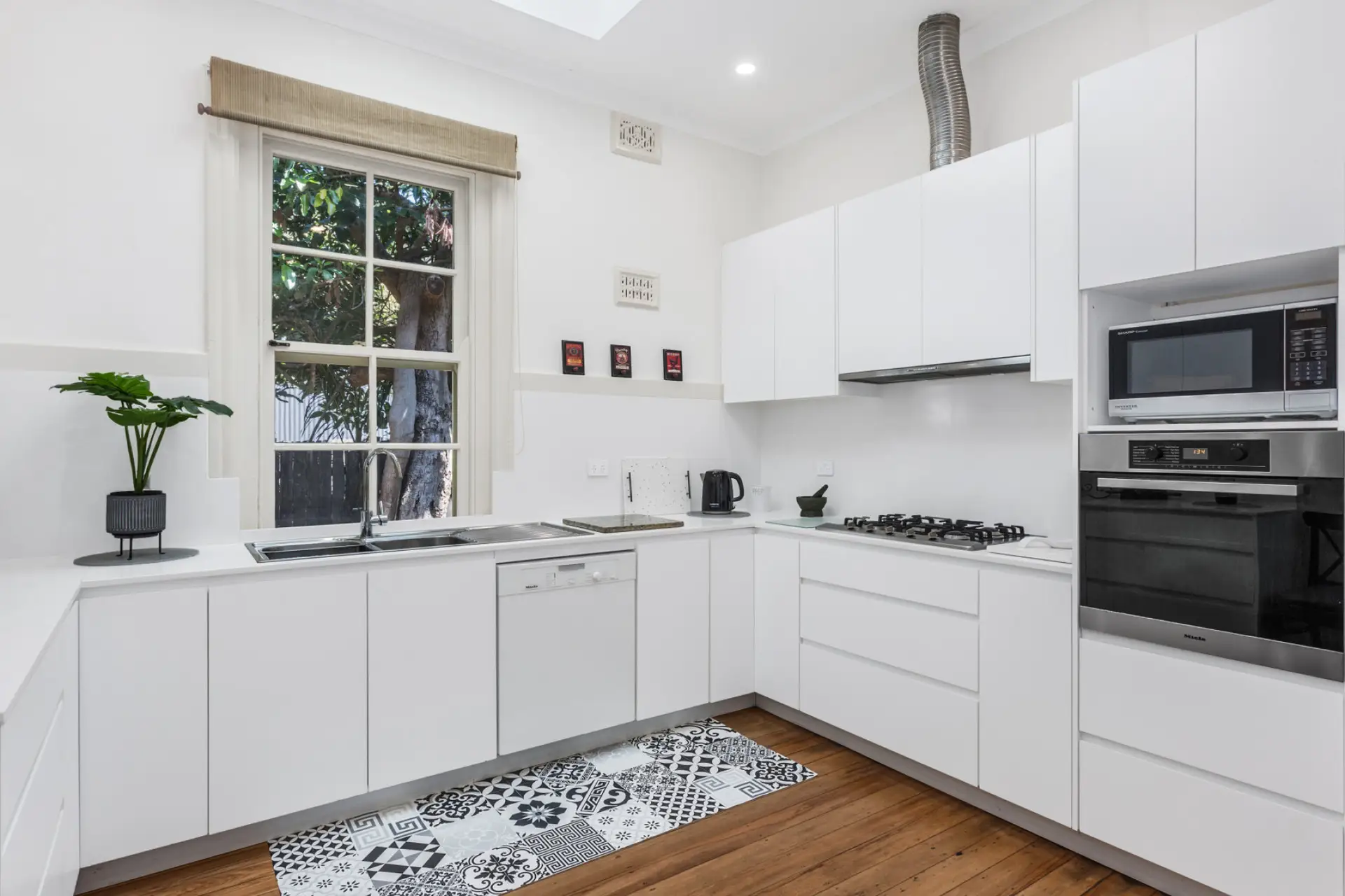 13 Bridge Street, Brooklyn Sold by Shead Property - image 1