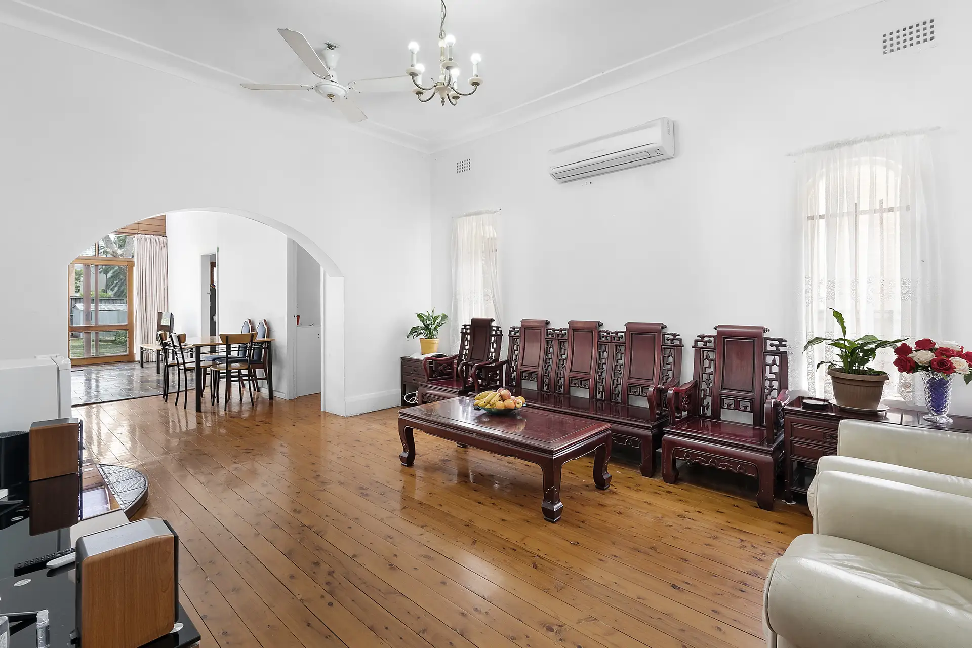 20 Chatswood Avenue, Chatswood Sold by Shead Property - image 1