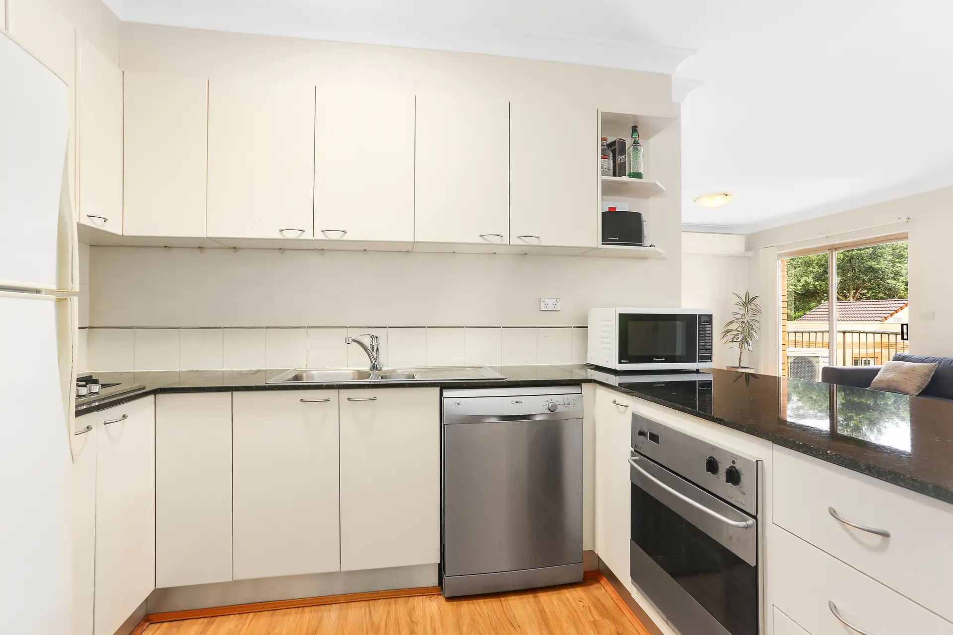 25/506 Pacific Highway, Lane Cove North Sold by Shead Property - image 1