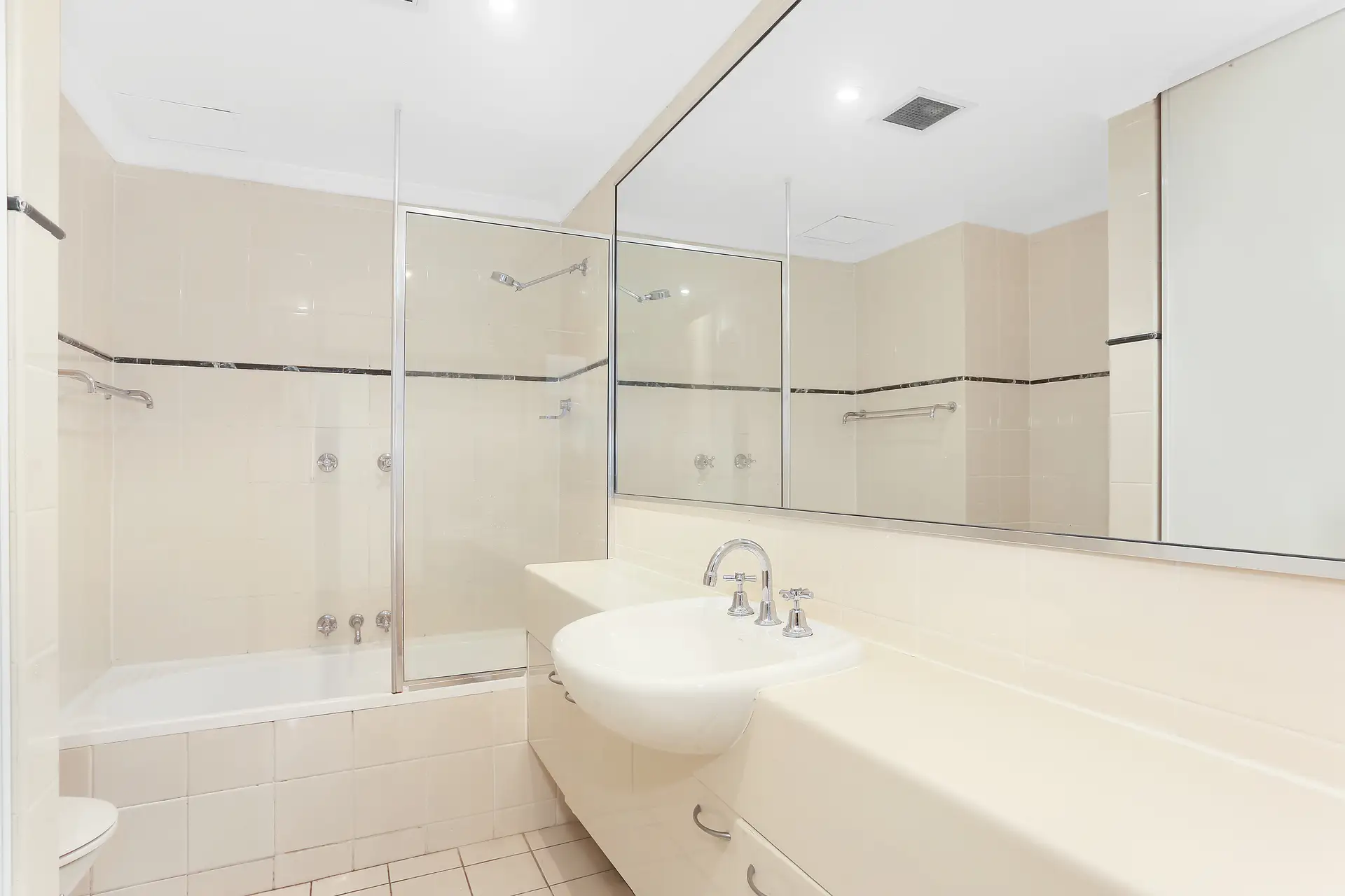 25/506 Pacific Highway, Lane Cove North Sold by Shead Property - image 1