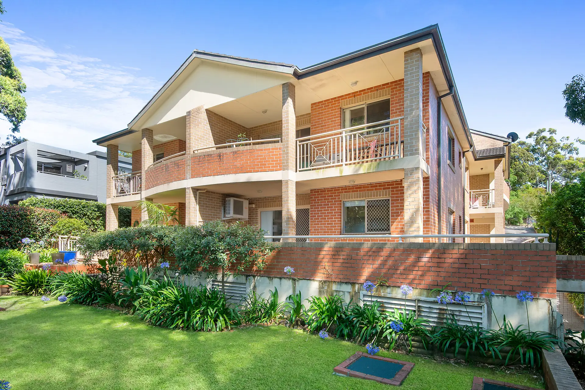 7/22 Eric Road, Artarmon Sold by Shead Property - image 1