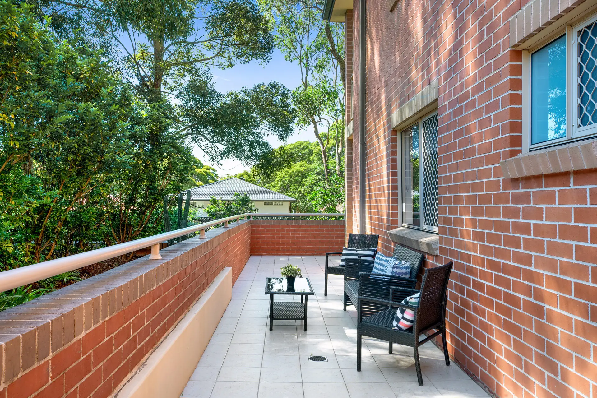 7/22 Eric Road, Artarmon Sold by Shead Property - image 1