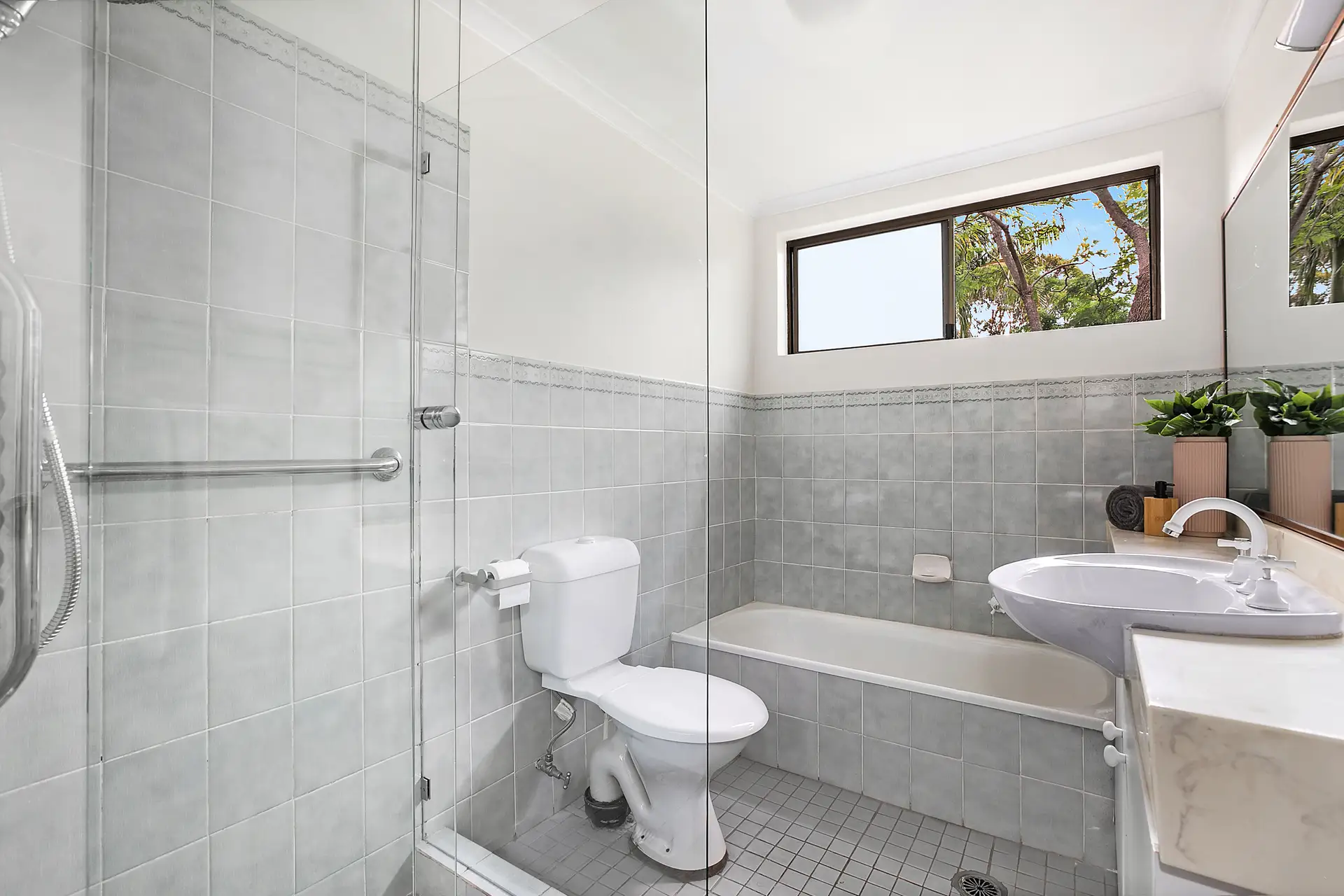 5/2 Parkes Road, Artarmon Sold by Shead Property - image 1