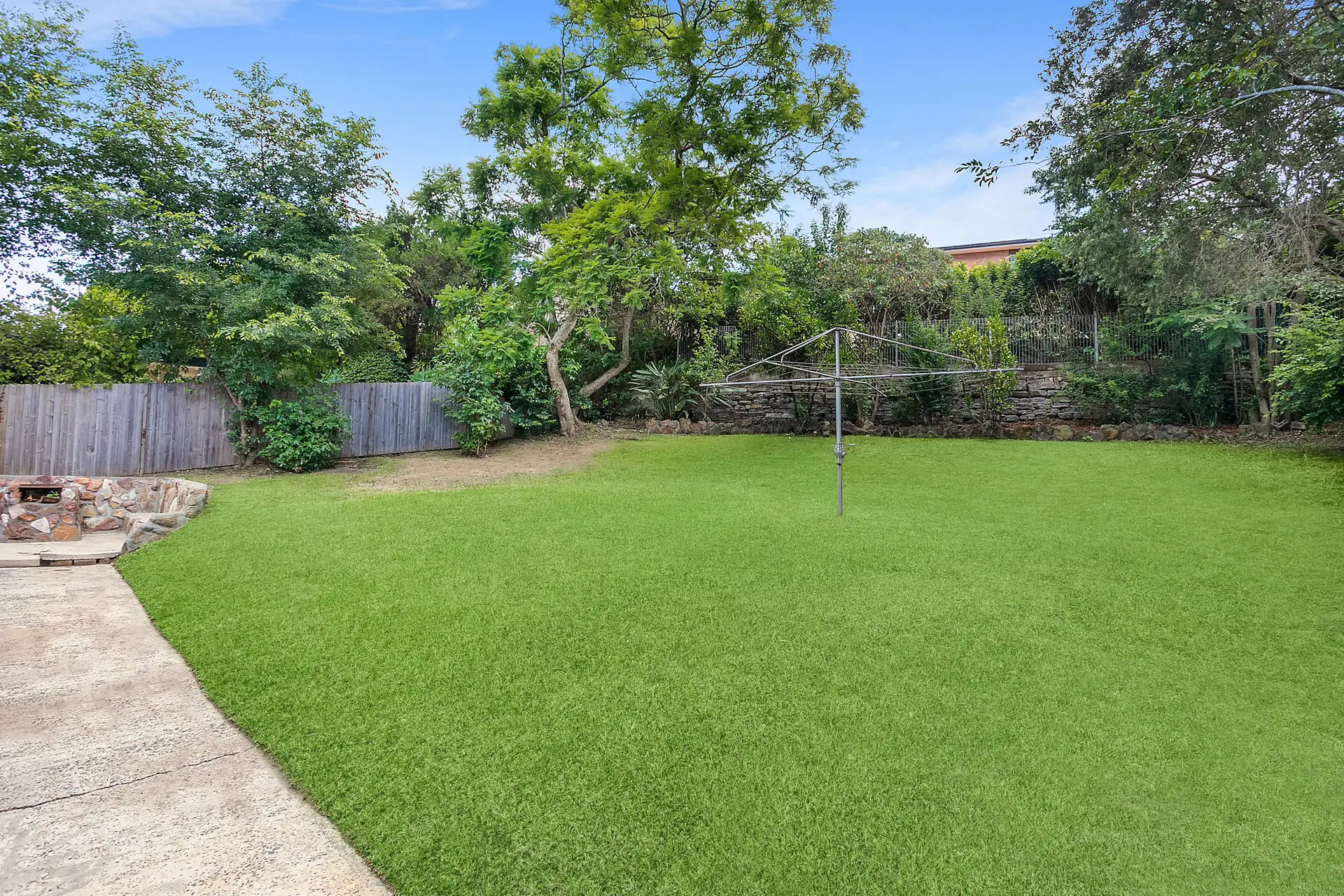 8 Larnock Avenue, Pymble Sold by Shead Property - image 1