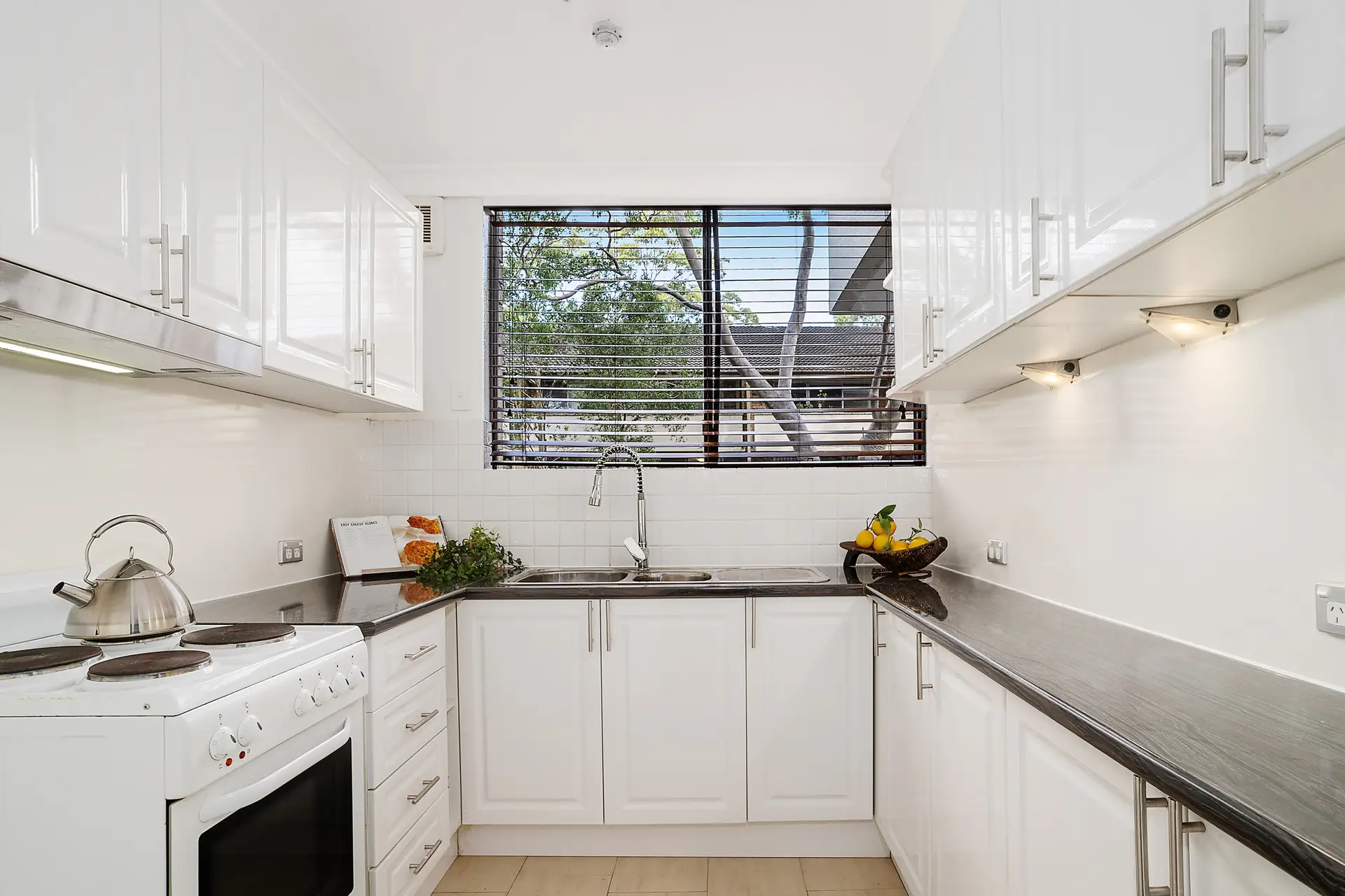 11/6 Francis Road, Artarmon Sold by Shead Property - image 1