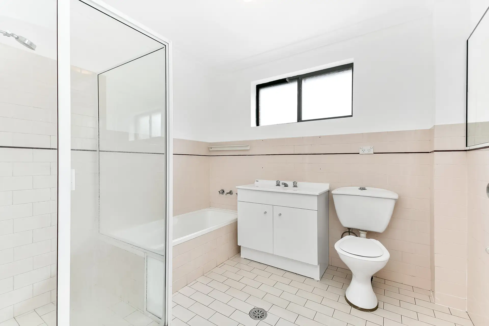 23-27 Parkes Road, Artarmon Sold by Shead Property - image 1