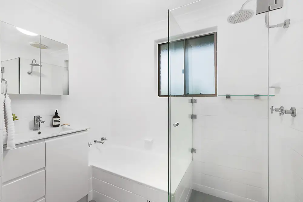 1/209 Military Road, Cremorne Sold by Shead Property - image 1