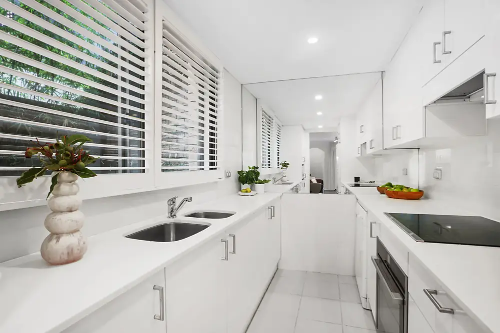 1/209 Military Road, Cremorne Sold by Shead Property - image 1