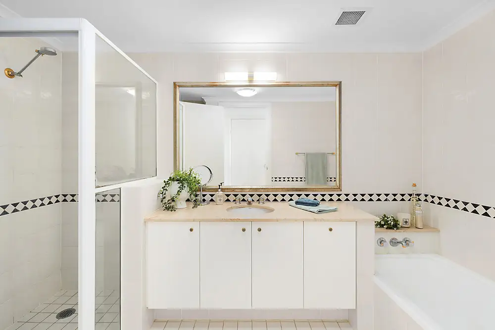 2701/37 Victor Street, Chatswood Sold by Shead Property - image 1