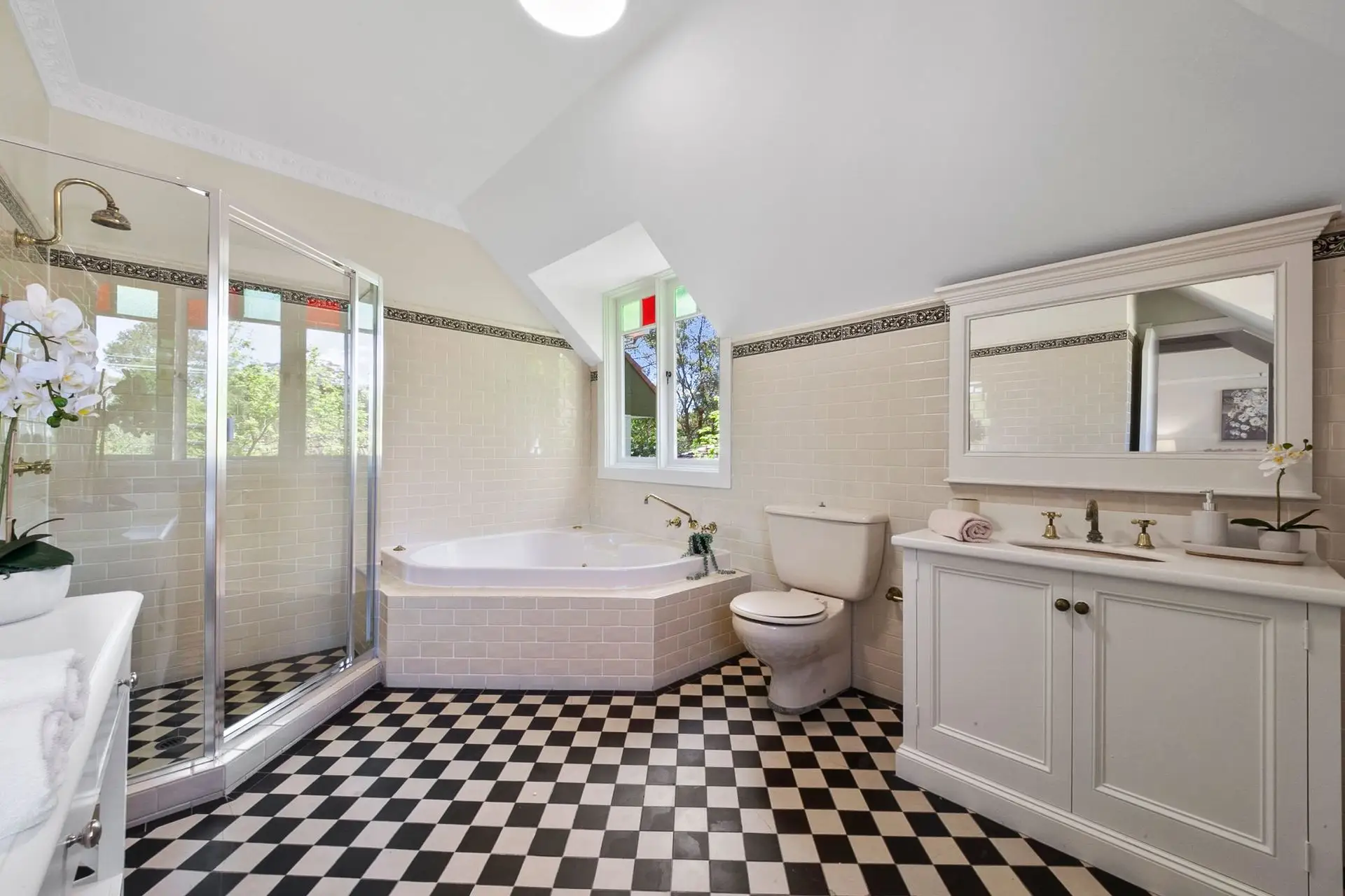59 Beaconsfield Road, Chatswood Sold by Shead Property - image 1