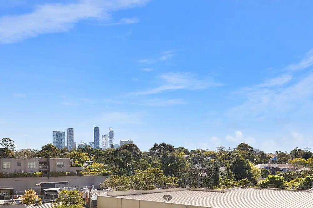 201/2 Broughton Road, Artarmon Sold by Shead Property - image 1