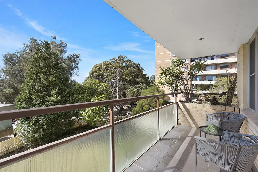 201/2 Broughton Road, Artarmon Sold by Shead Property - image 1