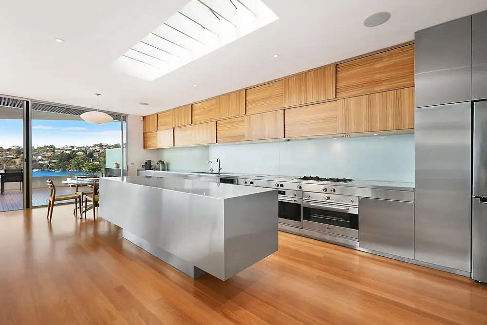 7 The Tor Walk, Castlecrag Sold by Shead Property - image 1