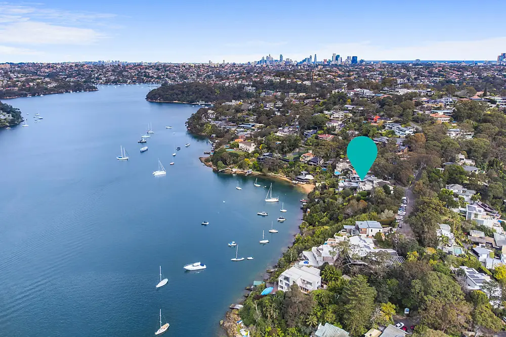 7 The Tor Walk, Castlecrag Sold by Shead Property - image 1