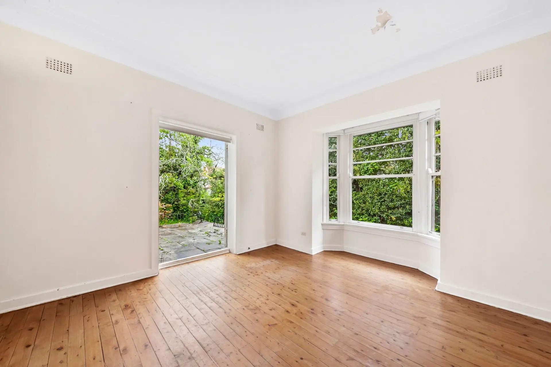 7 Maples Avenue, Killara Sold by Shead Property - image 1