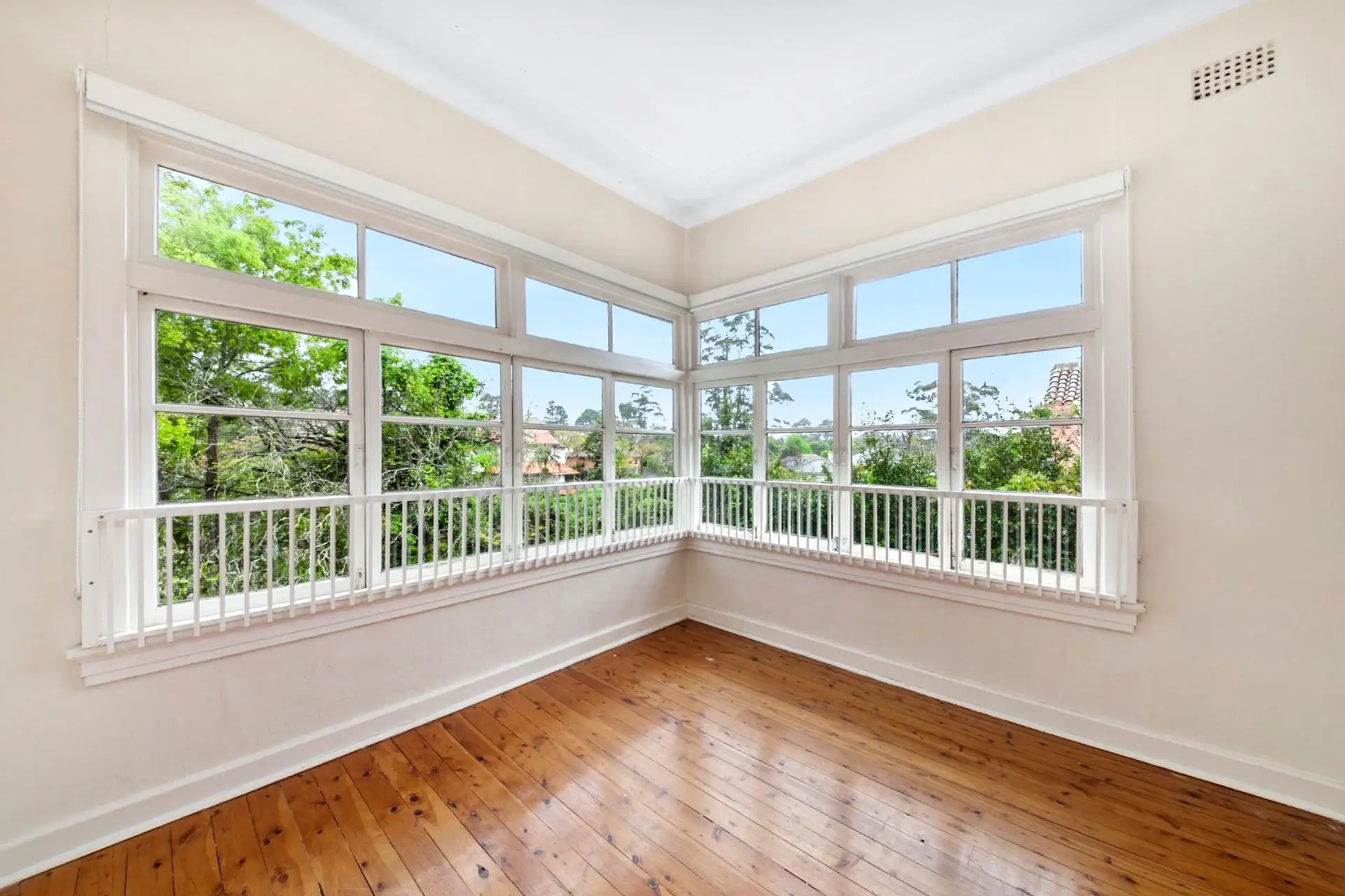 7 Maples Avenue, Killara Sold by Shead Property - image 1