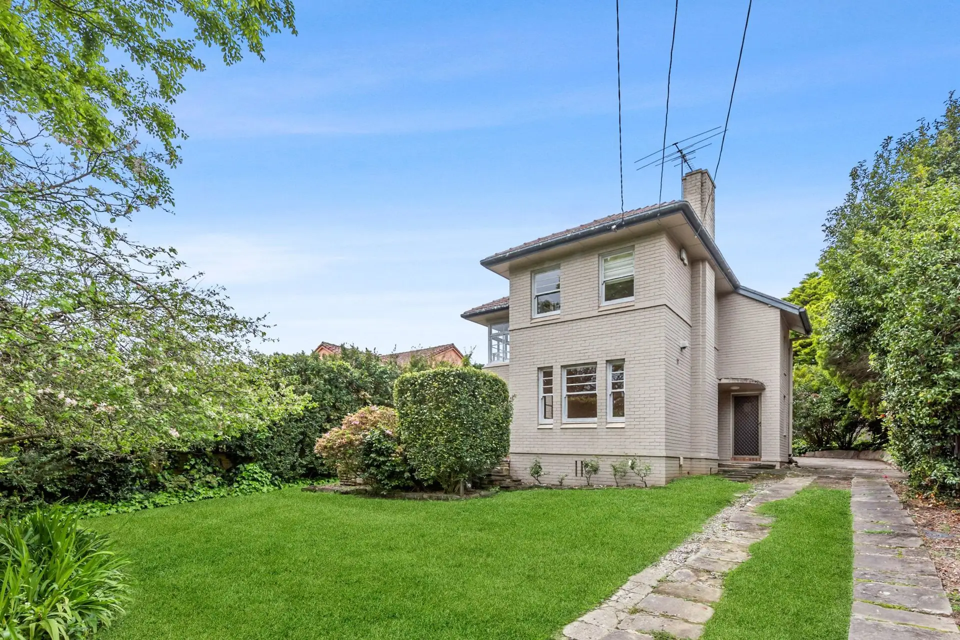 7 Maples Avenue, Killara Sold by Shead Property - image 1