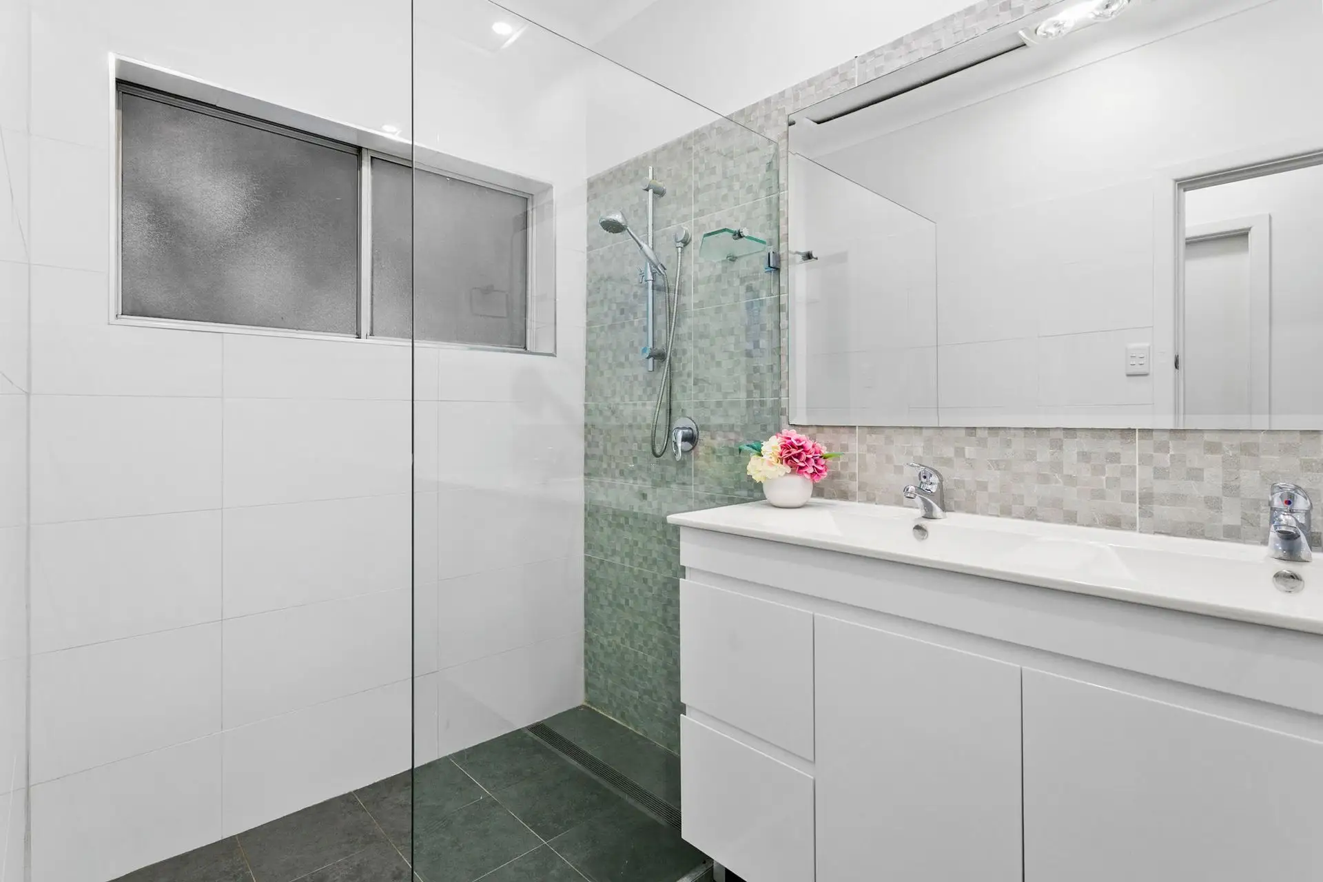 4 Spencer Place, Chatswood Sold by Shead Property - image 1